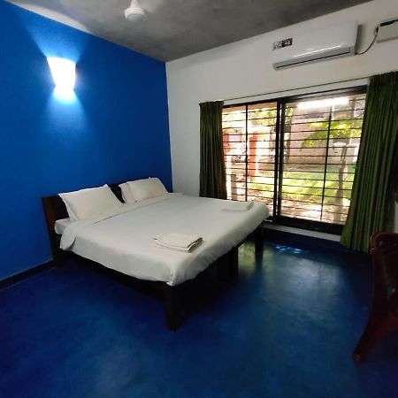 Le Tamarin Guest House Auroville Extérieur photo