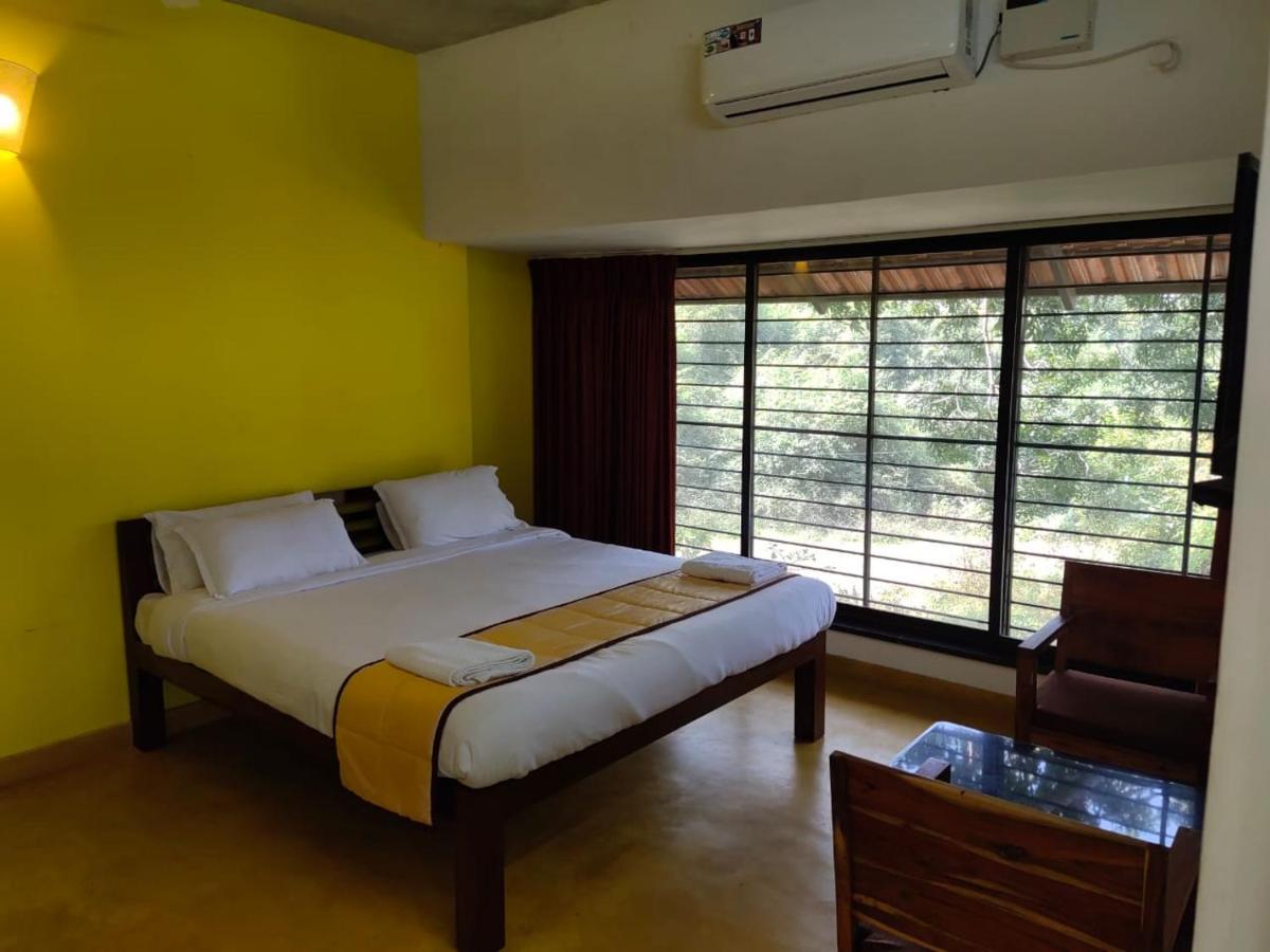 Le Tamarin Guest House Auroville Extérieur photo